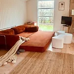 펜션 Sommerhus Taet Pa Bornevenlig Strand I Kulhuse